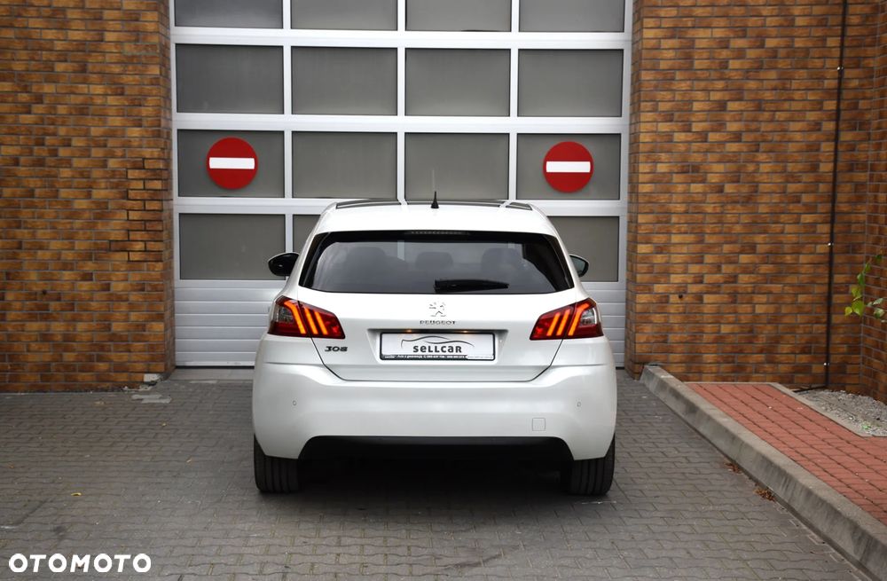 Peugeot 308 PureTech 130 EAT6 Stop & Start GT-Line Edition - 34