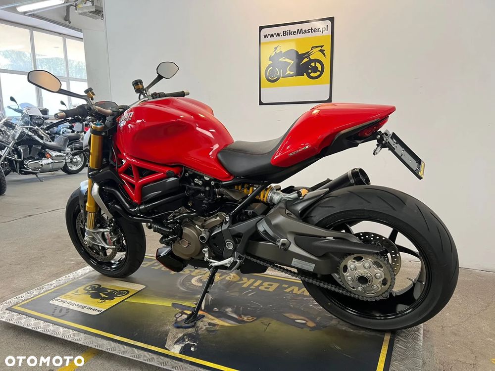 Ducati Monster - 4