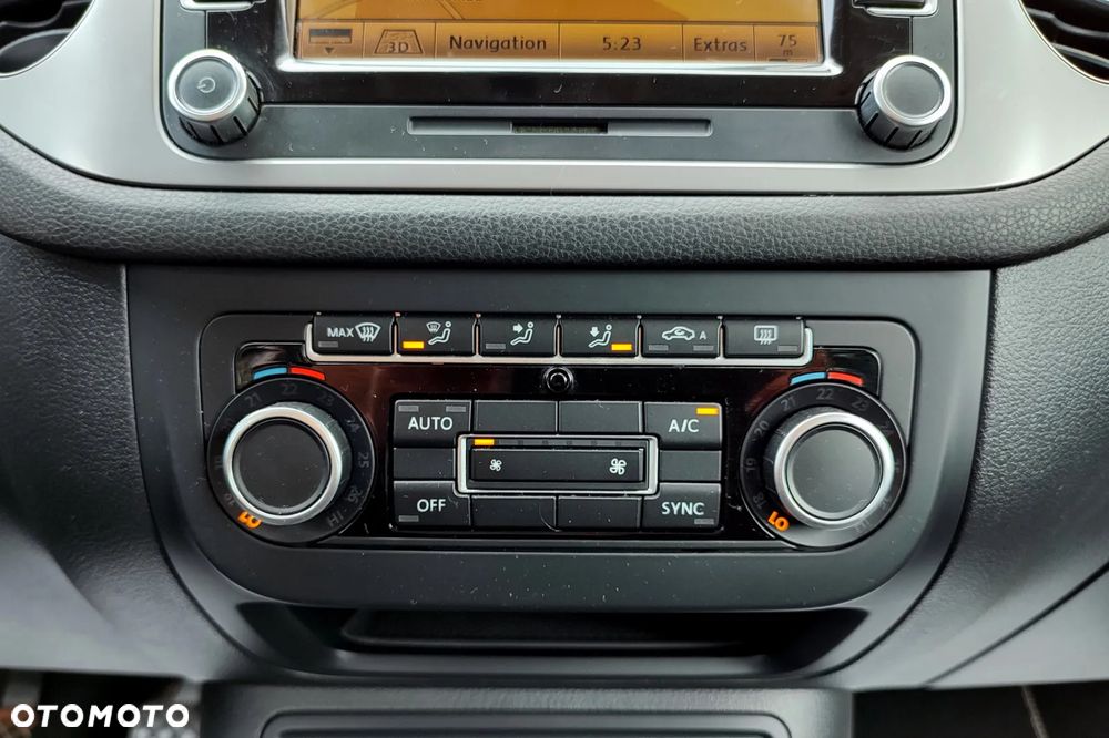 Volkswagen Tiguan - 25