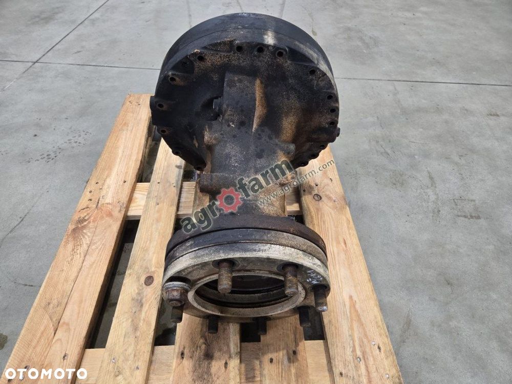 Zwolnica tylna Massey Ferguson 6614, 7465, 7620 - 3