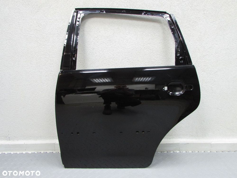VW POLO IV 9N 01-08 DRZWI TYL LEWE TYLNE 6Q6833311 - 2