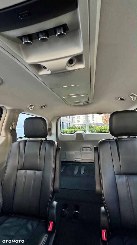 Chrysler Town & Country 3.6 Touring - 23