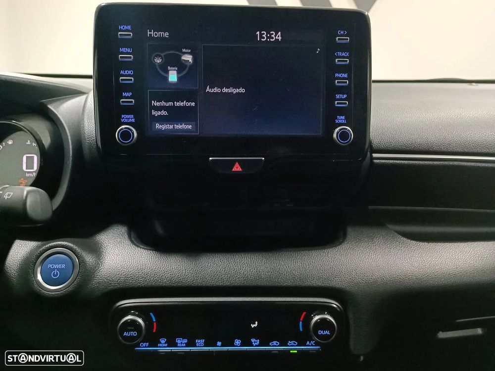 Toyota Yaris 1.5 HDF Luxury - 41