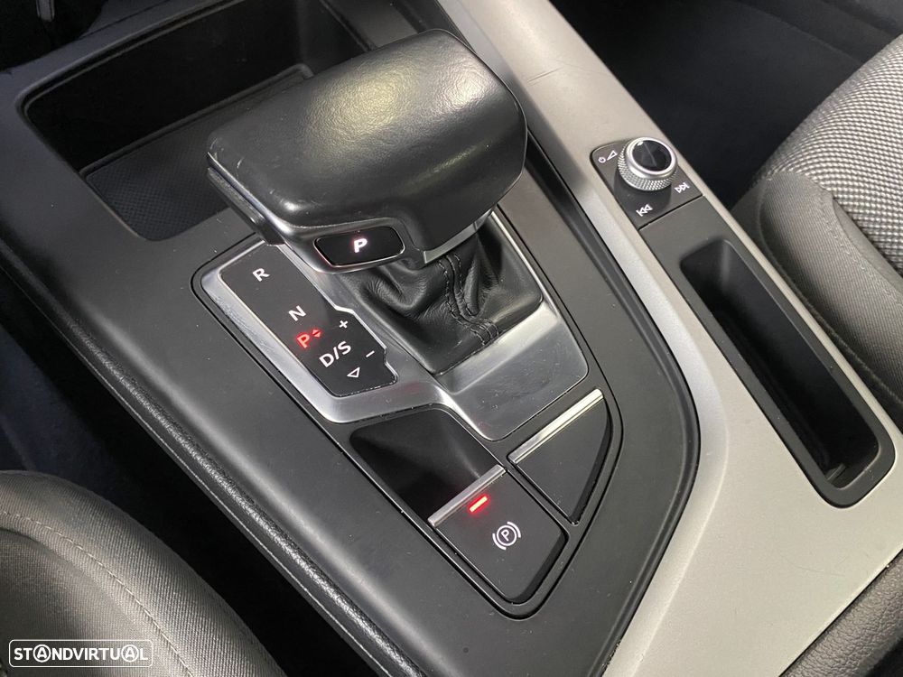 Audi A4 Avant 35 TDI Fleet Edition S tronic - 19