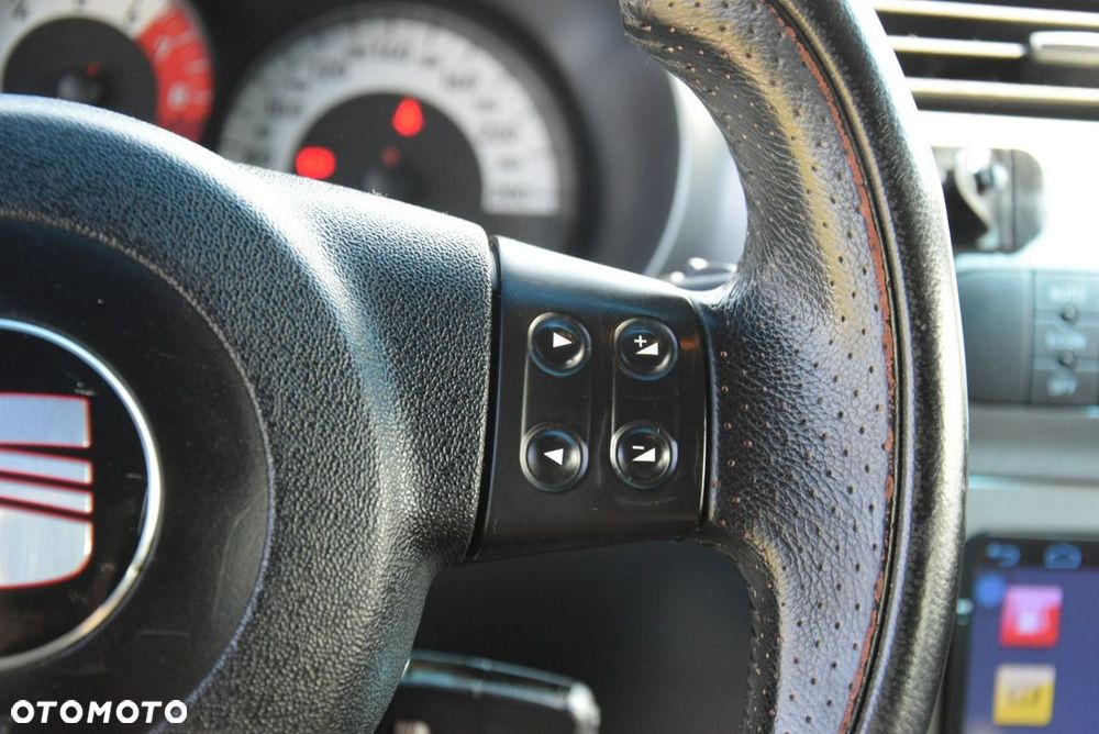Seat Leon 2.0 T FSI Cupra - 23