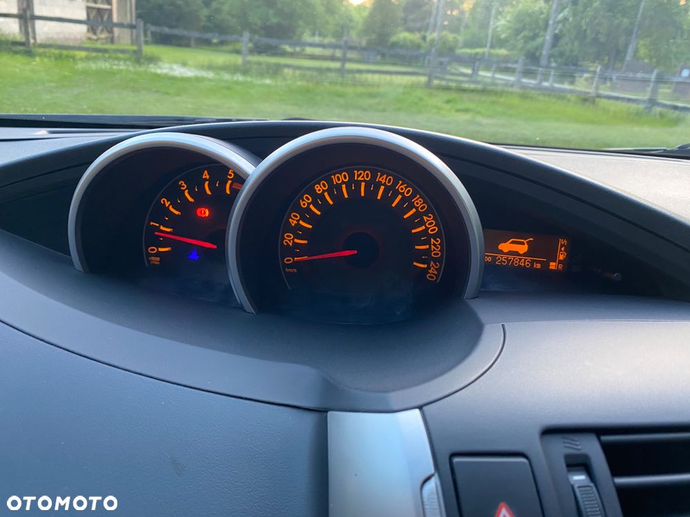 Toyota Verso 2.0 D-4D Luna - 24
