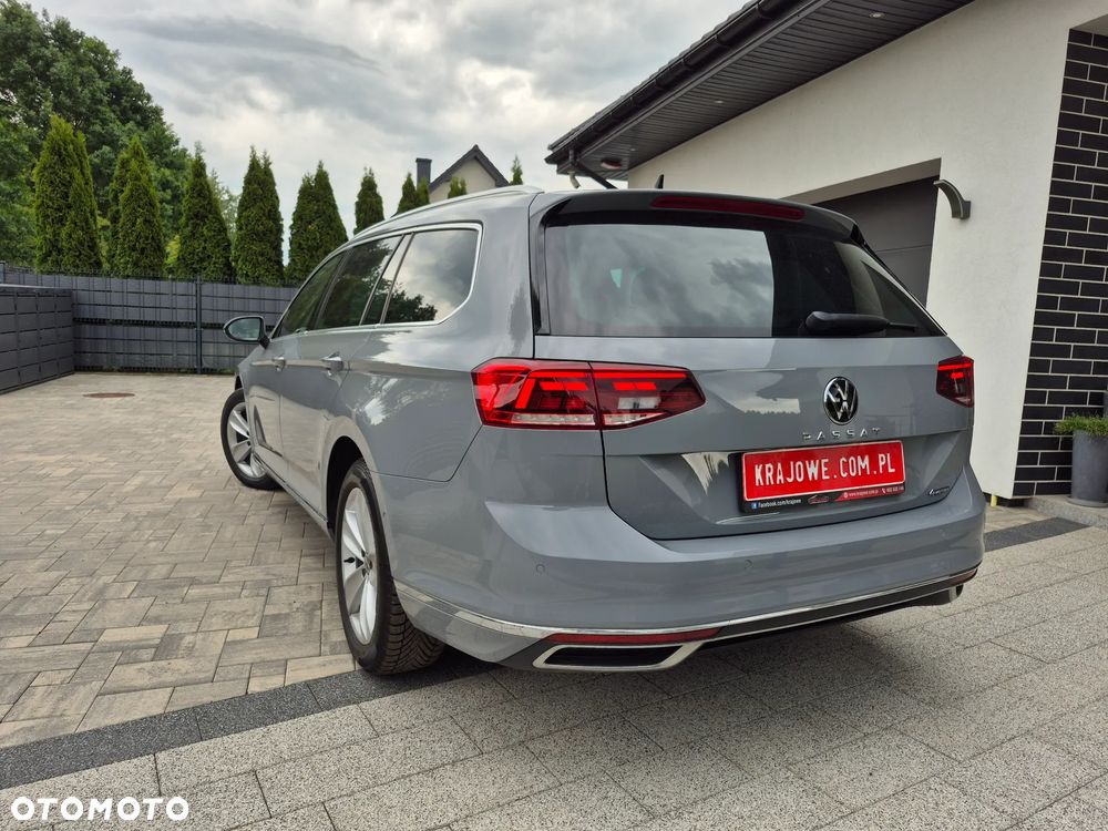 Volkswagen Passat 2.0 TDI 4Mot Elegance DSG - 3