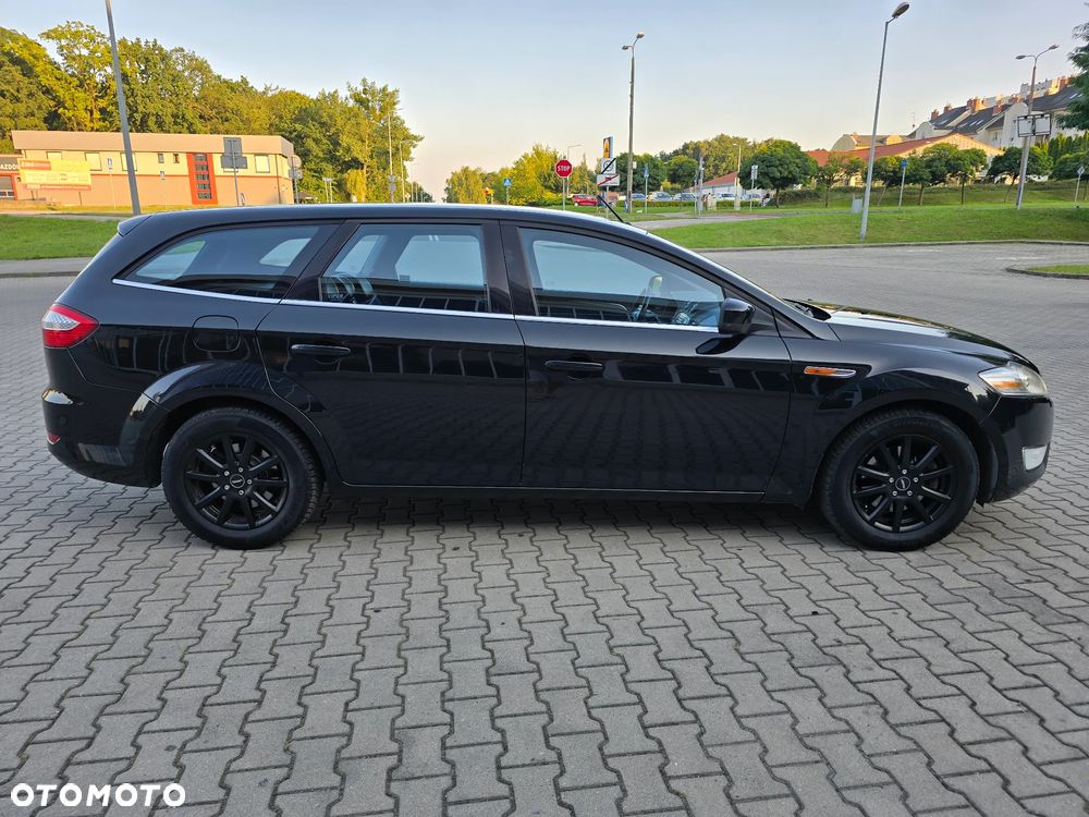 Ford Mondeo 2.0 FF Ghia - 6