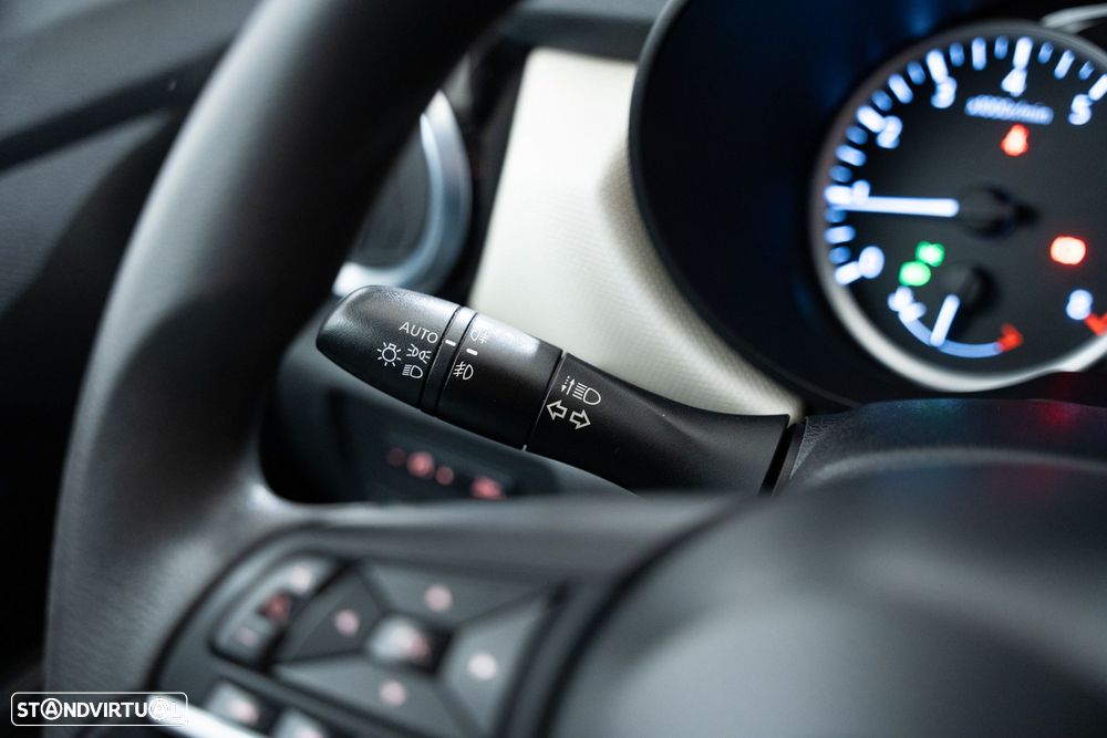 Nissan Micra 0.9 IG-T N-Connecta S/S - 16