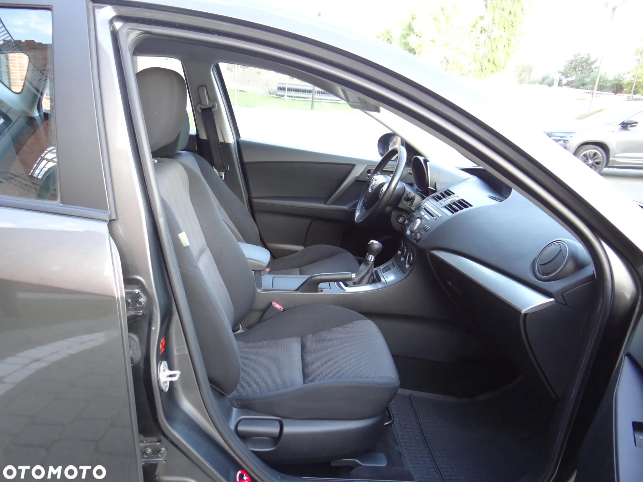 Mazda 3 1.6 Exclusive - 21