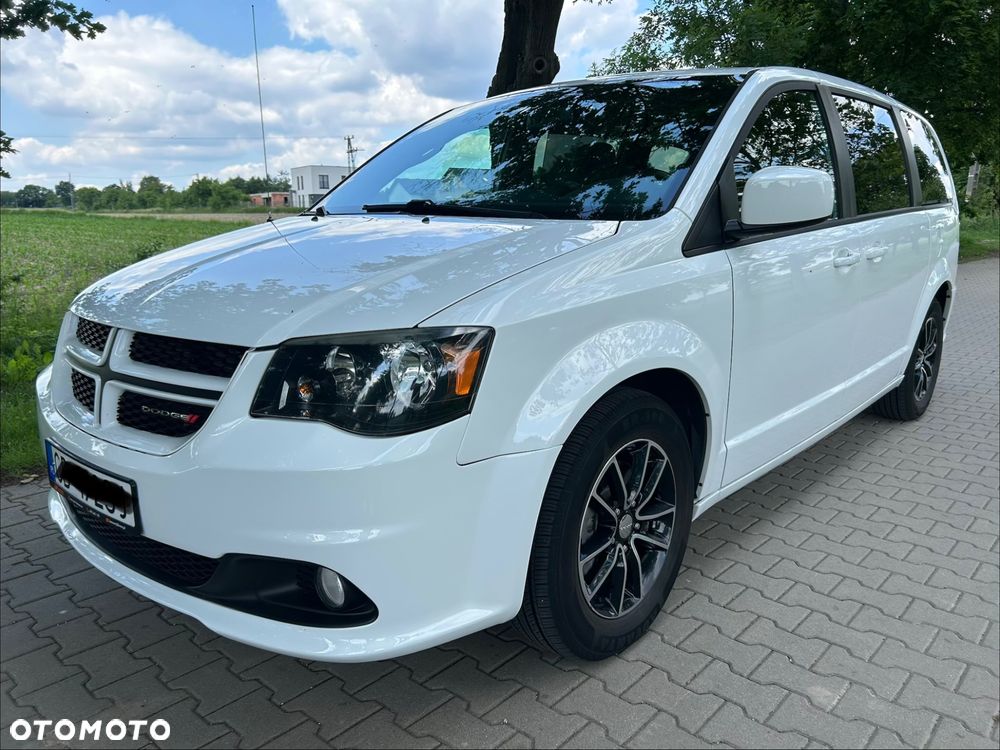Dodge Grand Caravan - 1