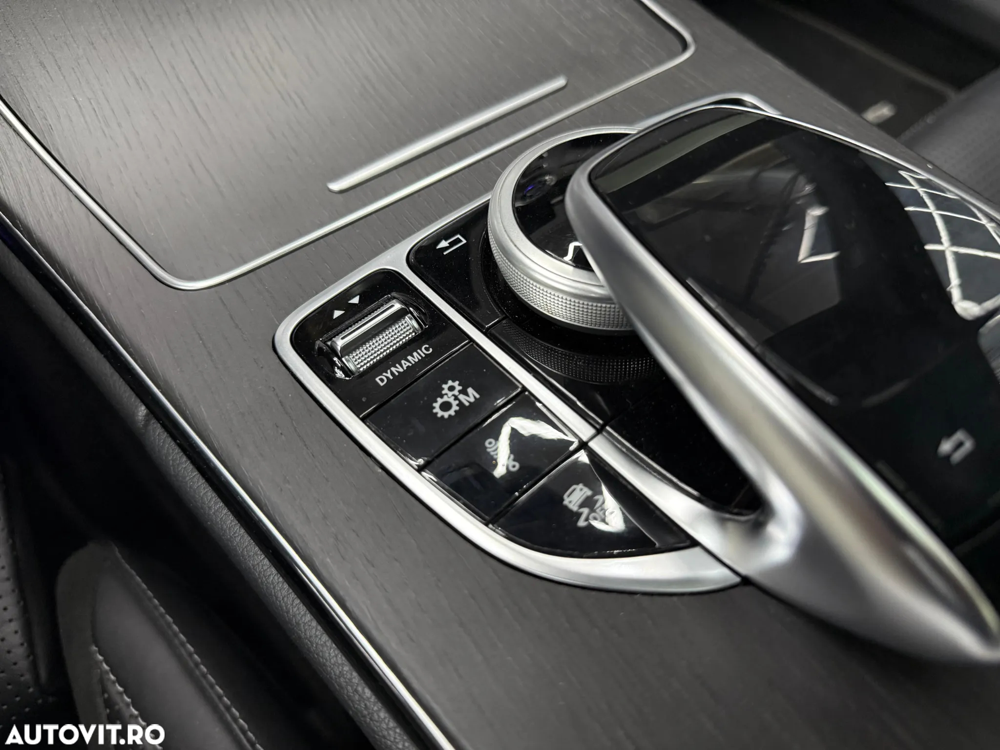 Mercedes-Benz C AMG 63 Coupe AMG Speedshift MCT 9G - 17