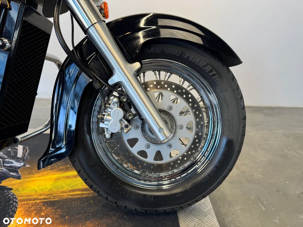 Suzuki VL 800 Volusia - 4