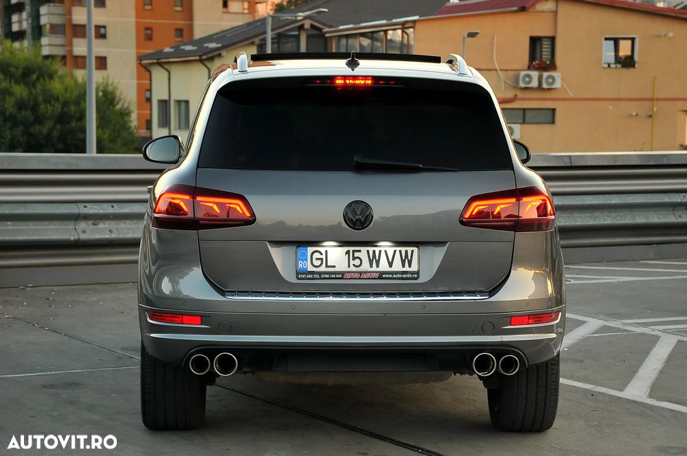 Volkswagen Touareg 3.0 V6 TDI BMT - 11