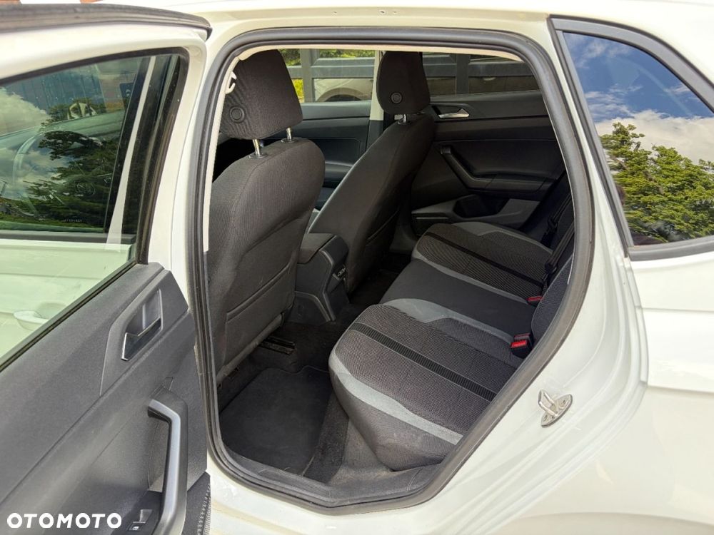 Volkswagen Polo 1.0 TSI Highline - 23