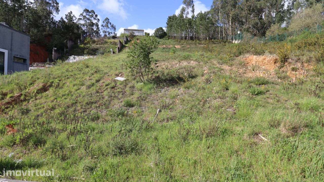 Terreno de 1379m2 com área de construção de 300m2 - Grande imagem: 5/11