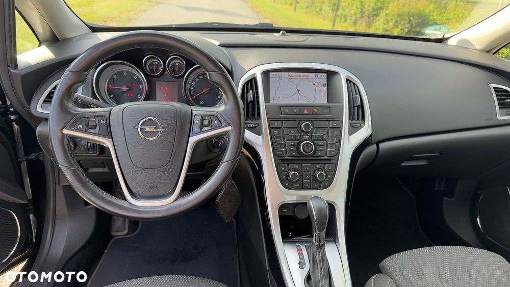 Opel Astra 2.0 CDTI DPF Automatik Cosmo - 13