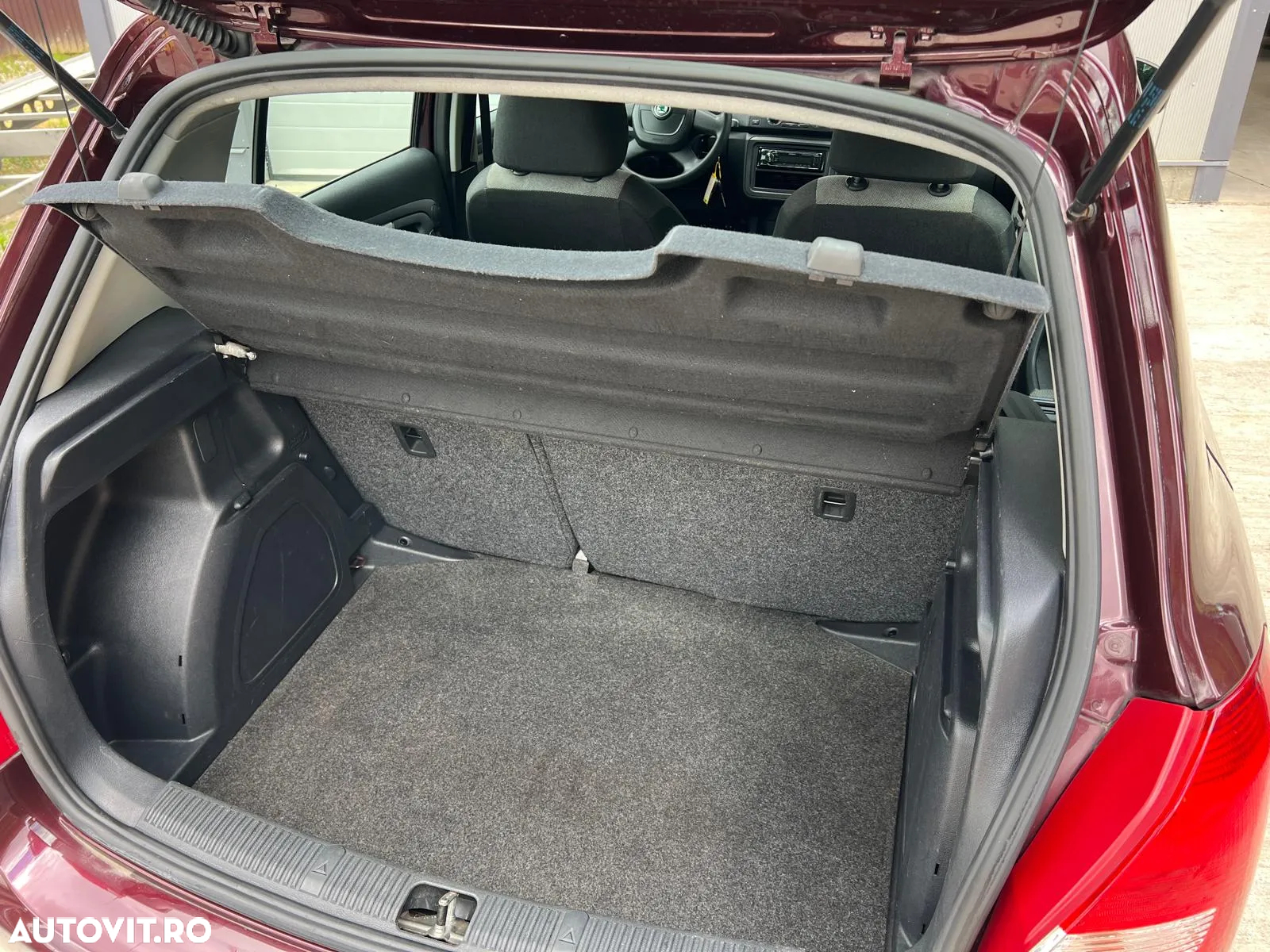 Skoda Fabia 1.2 HTP - 11
