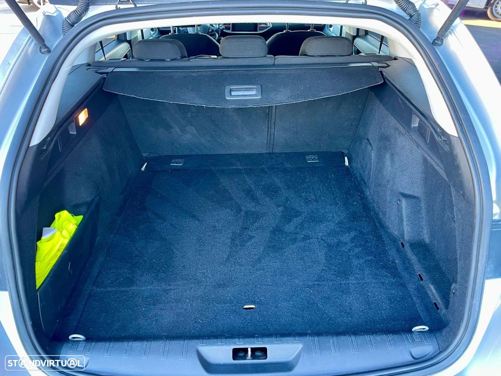 Peugeot 308 SW 1.6 BlueHDi Allure - 11