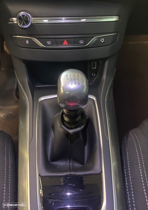 Peugeot 308 1.6 e-HDi Allure J18 - 11