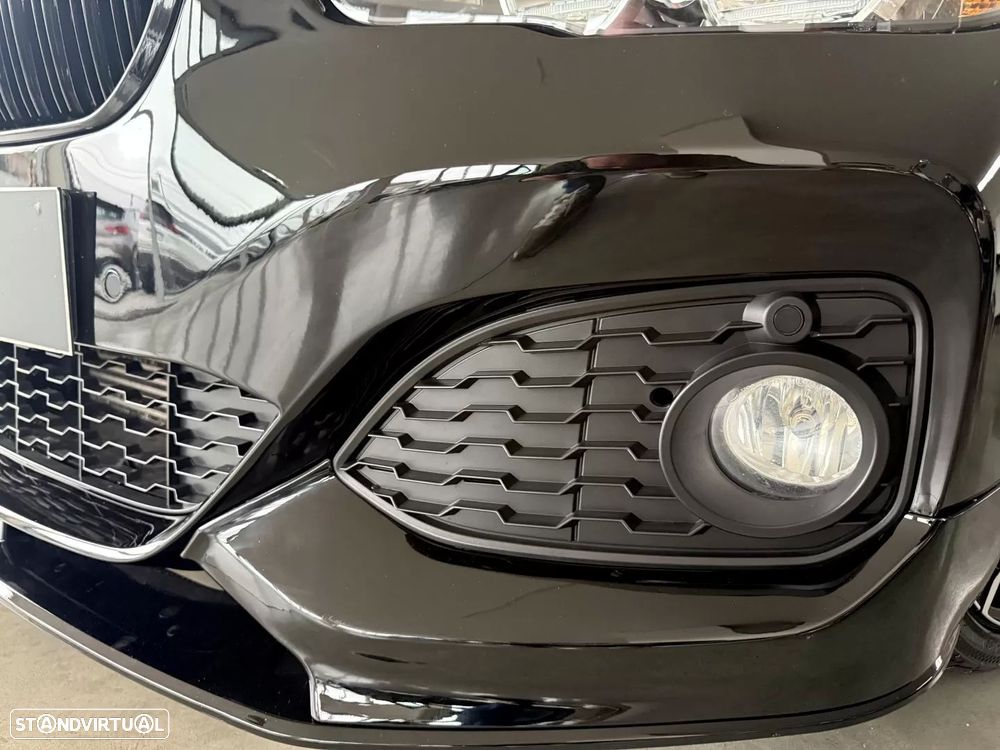 BMW 116 d Pack M - 25