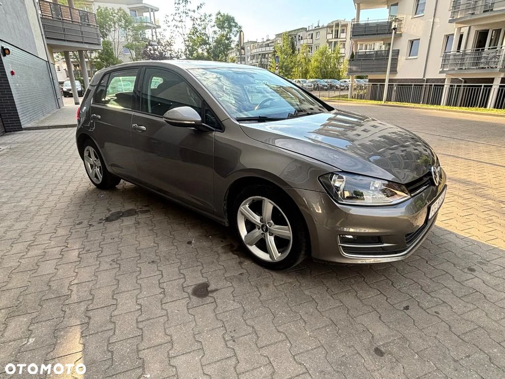 Volkswagen Golf 1.6 TDI BlueMotion Technology Comfortline - 4