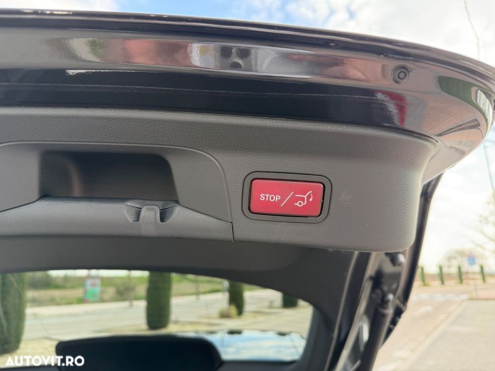 Mercedes-Benz GLC Coupe 300 de 4Matic 9G-TRONIC AMG Line - 34