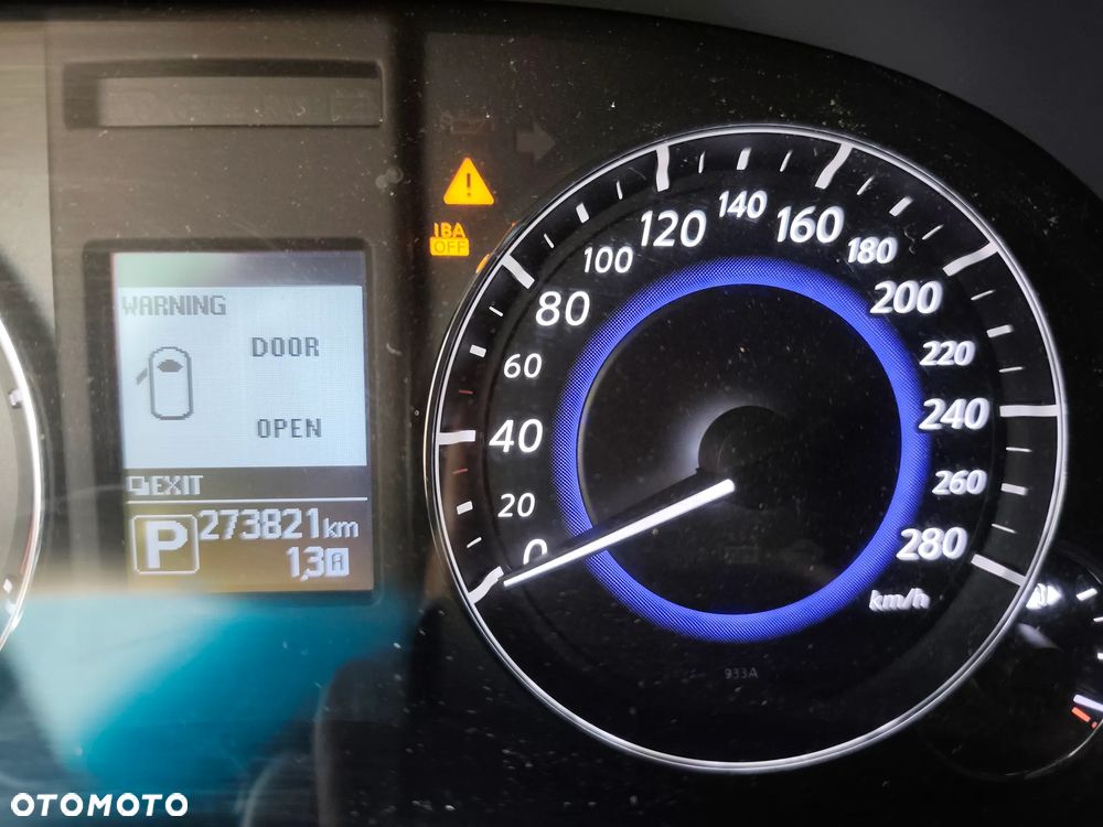 Infiniti Q70 3.0d S - 19