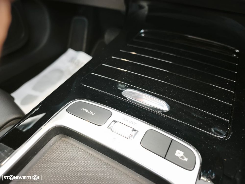 Mercedes-Benz A 200 Limousine Progressive Aut. - 27
