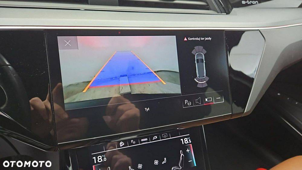 Audi e-tron 55 Quattro - 21