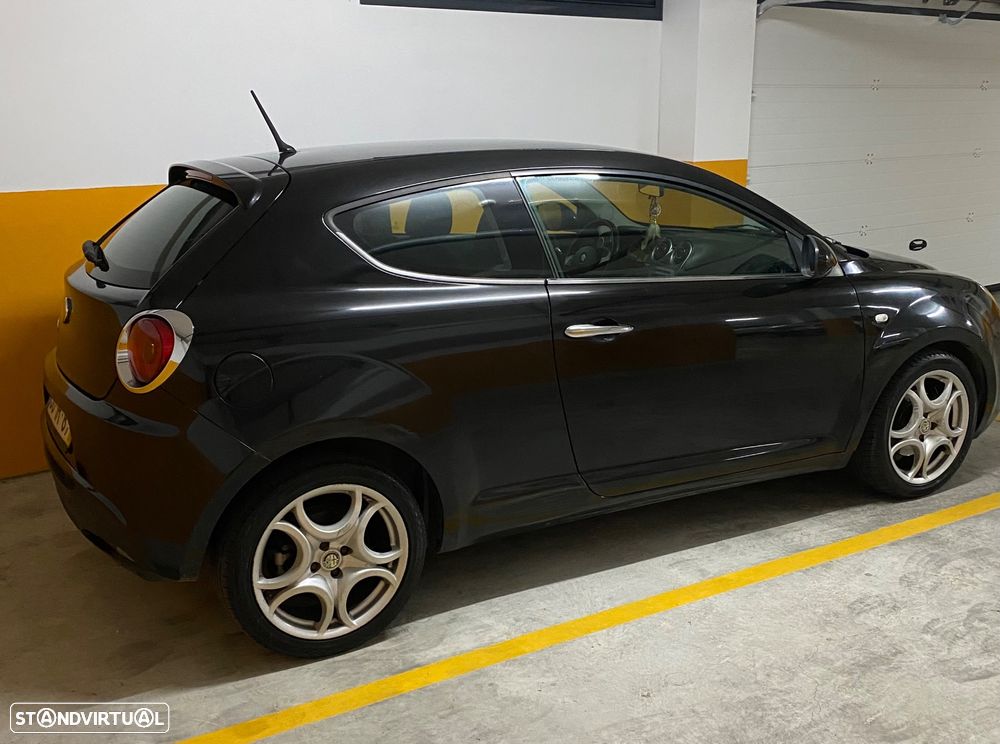 Alfa Romeo MiTo 1.6 JTD Distinctive - 3