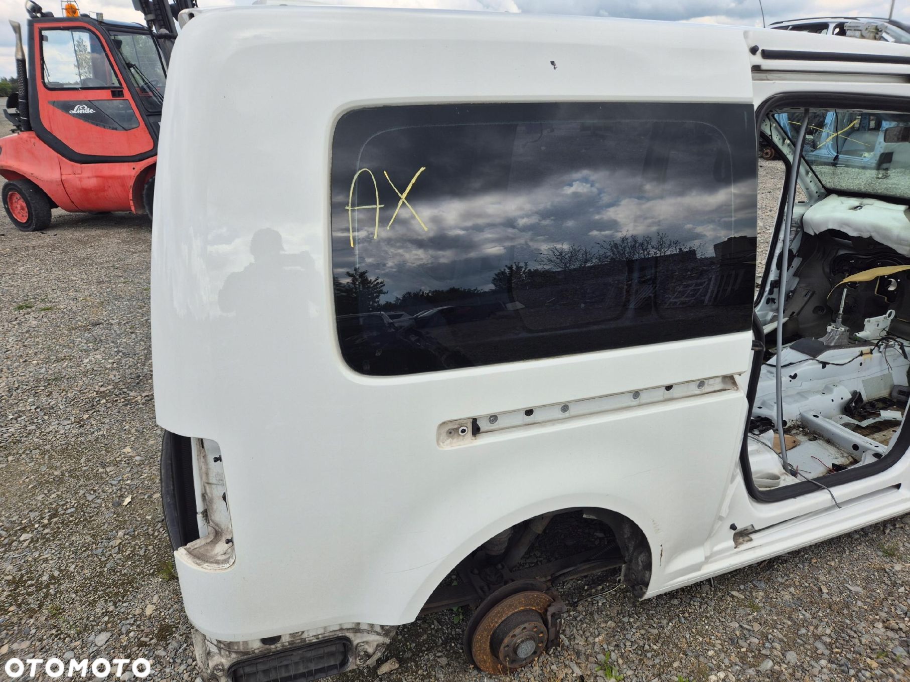 VW CADDY III MAXI LIFT 11R ĆWIARTKA BŁOTNIK PRAWY TYLNY TYŁ LB9A - 1