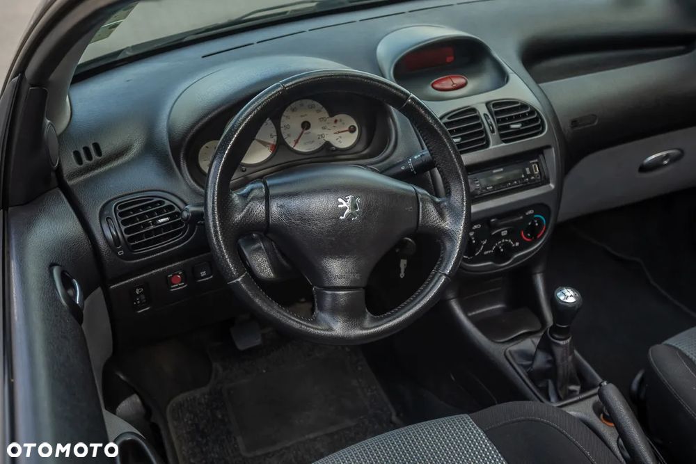 Peugeot 206 CC 110 Tendance - 22