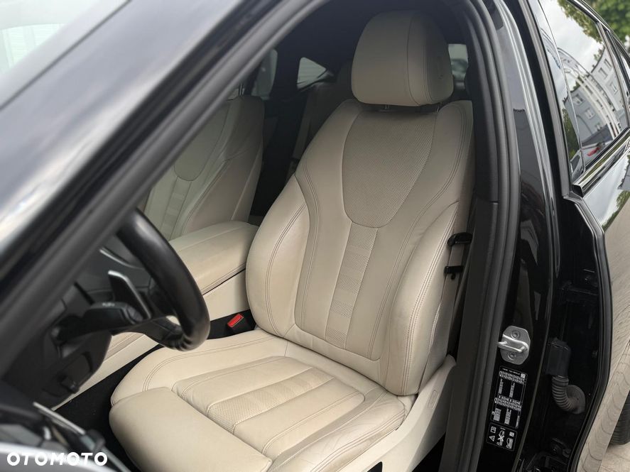 BMW X6 - 23