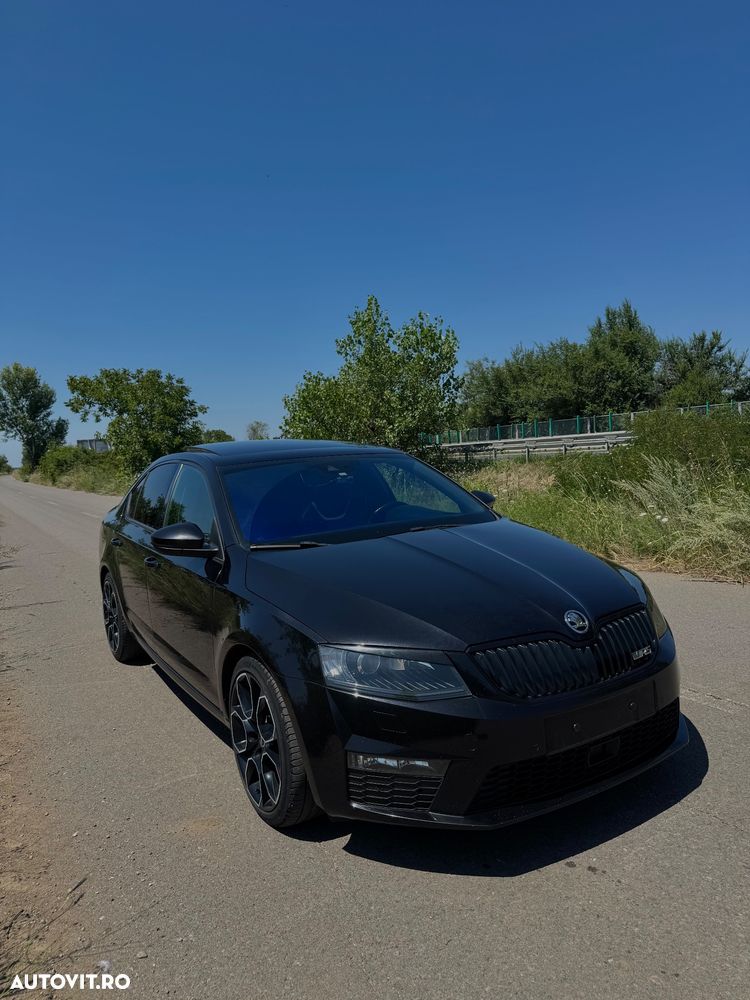 Skoda Octavia 2.0 TDI DSG 4X4 RS - 1