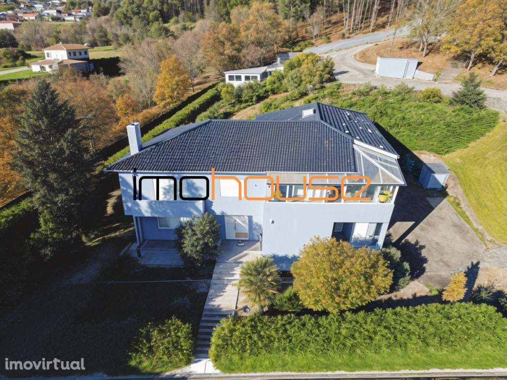 Moradia pronta habitar na Montanha - 1ha de Terreno - Grande imagem: 3/57