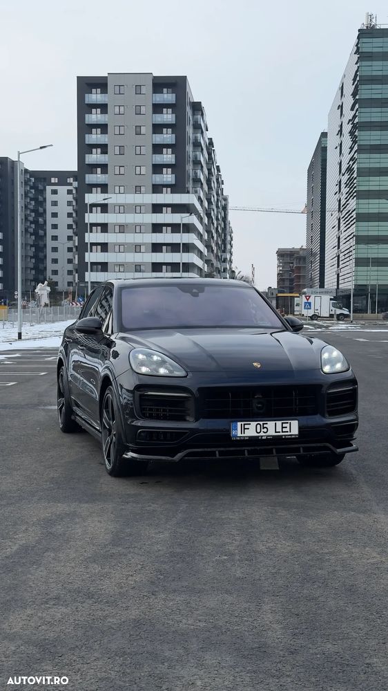 Porsche Cayenne S - 1