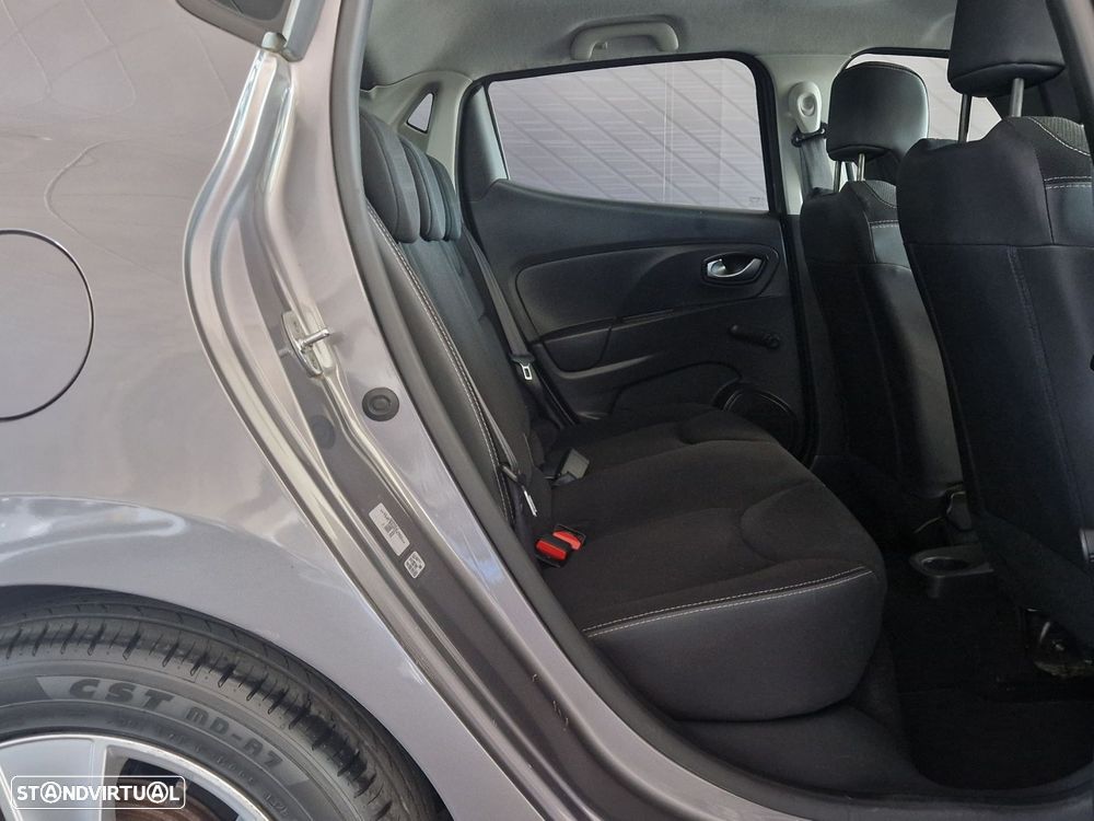 Renault Clio 0.9 TCE Dynamique S - 11