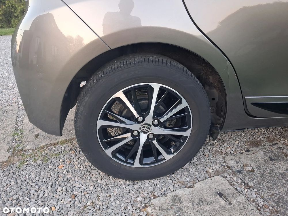 Toyota Yaris 1.5 Active - 18