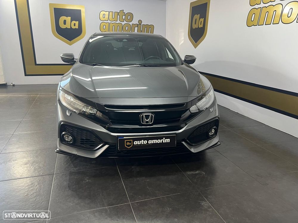 Honda Civic 1.5 i-VTEC Sport Plus - 3