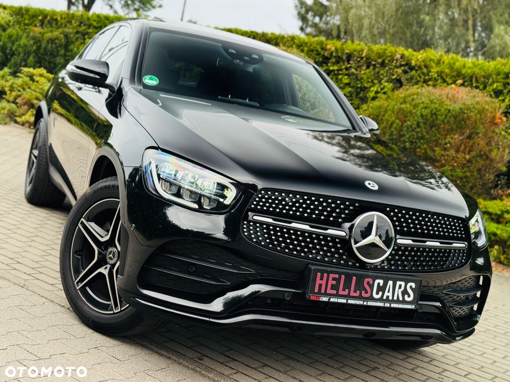Mercedes-Benz GLC 300 4Matic 9G-TRONIC AMG Line Plus - 11