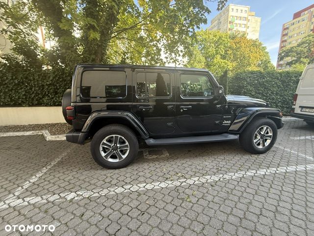 Jeep Wrangler Unlimited GME 2.0 Turbo Sahara - 12