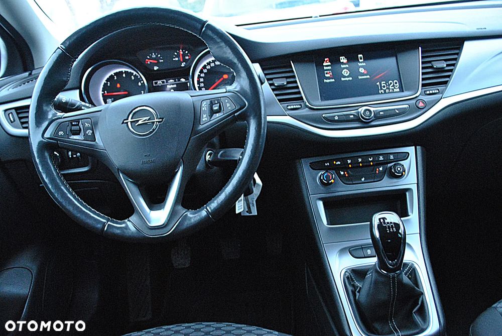 Opel Astra 1.2 Turbo Start/Stop Business Edition - 10