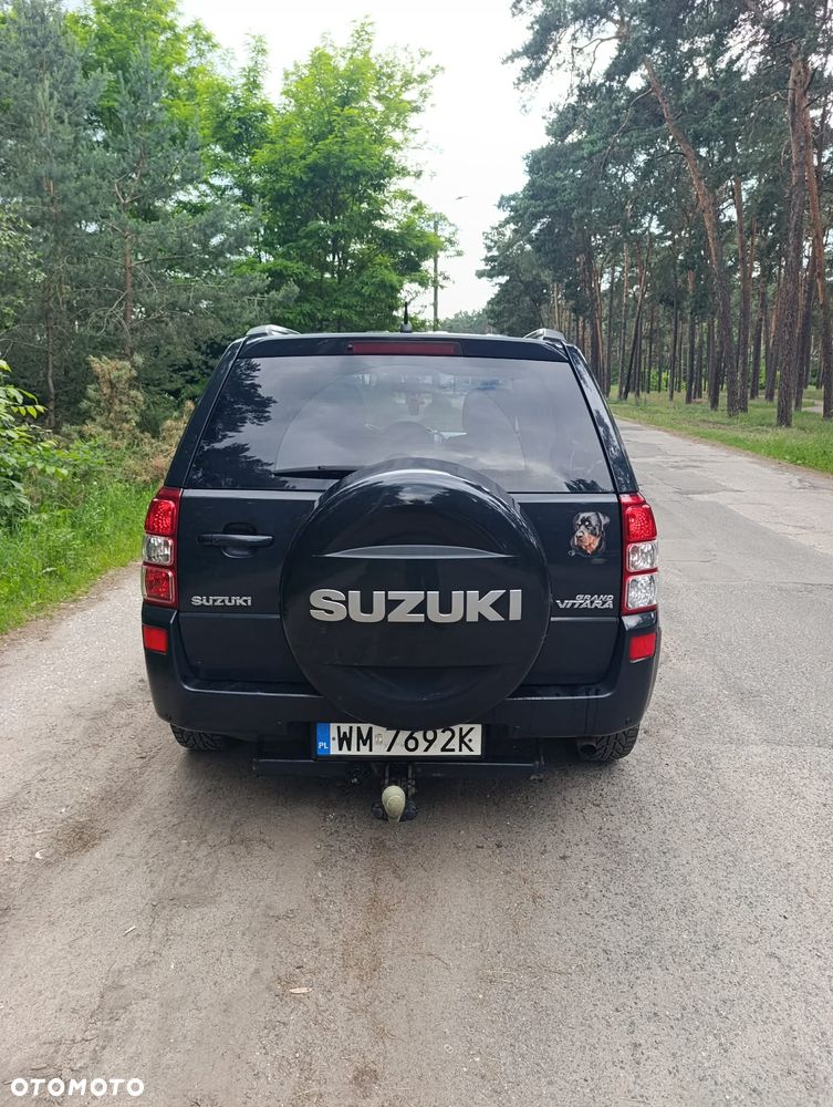 Suzuki Grand Vitara 2.0 - 3