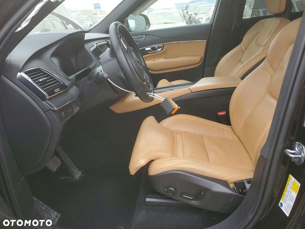 Volvo XC 90 T6 AWD Inscription 7os - 9