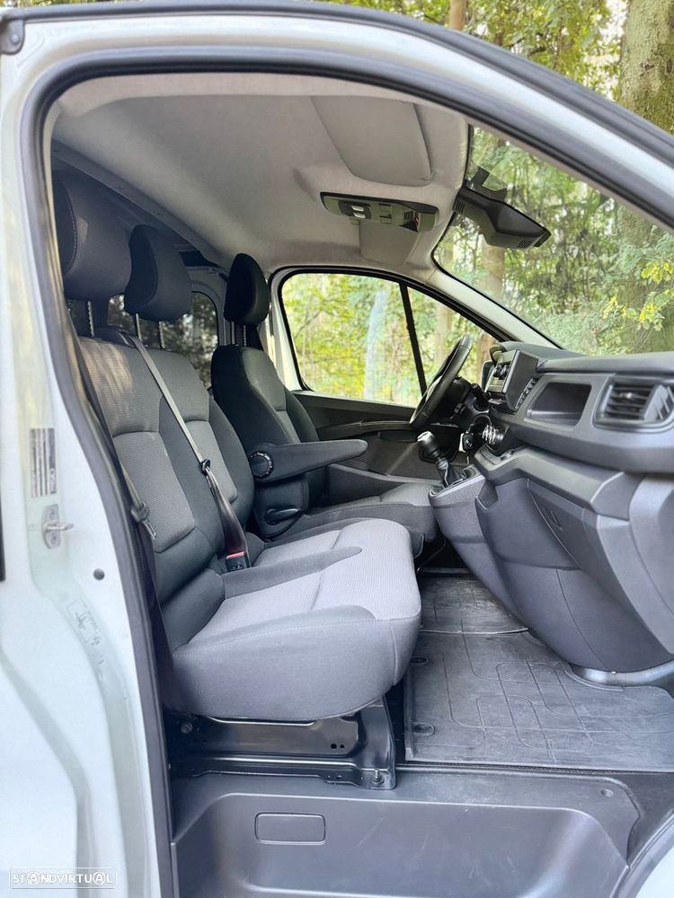 Renault Trafic - 19