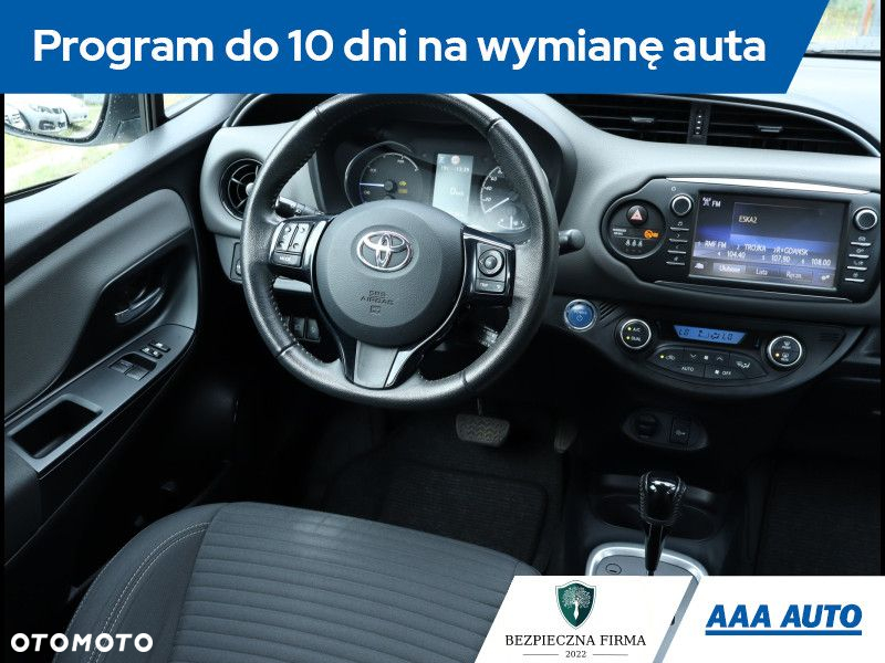 Toyota Yaris - 8