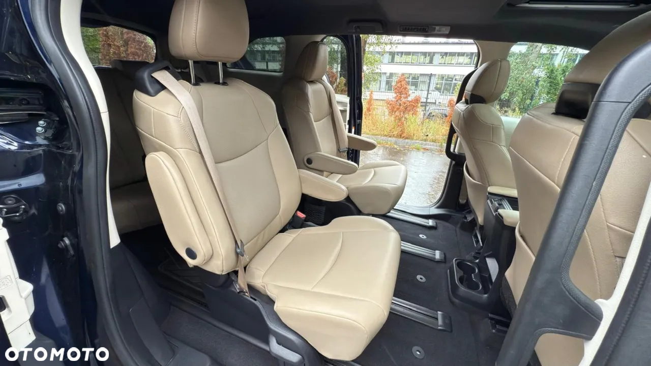 Toyota Sienna 3.5 V6 LE AWD - 12