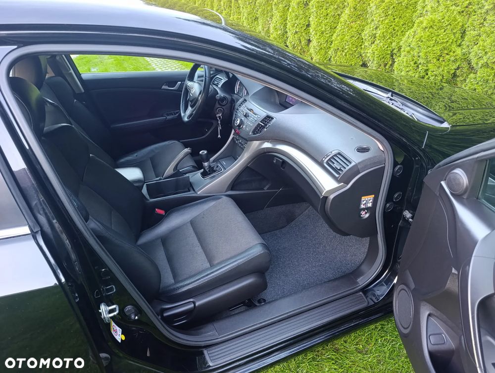 Honda Accord 2.0 Executive - 7