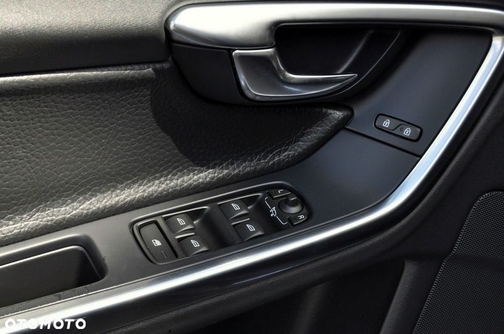 Volvo V60 - 37